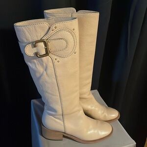 Chloe’ women’s boots. Made in Italy. Size 35 1/2. Great Condition